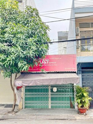 nhà c4 khu vực chợ tân mỹ, xd cao tầng ( dt: 4x20m ) vị trí tốt để ở, tiện ích đầy đủ