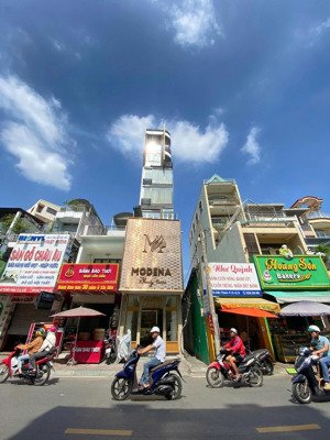 12pn/14wc giá rẻ 65triệu - cho thuê nhà 88 tô hiến thành, quận 10 - 8tầng, có thang máy, chính chủ