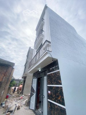 nhà đẹp ngãi cầu rẻ nhất an khánh 5 tầng 42m vị trí trung tâm