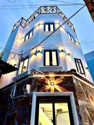 nhà đẹp mới xinh bình thạnh, tặng nội thất đón tết dtsd 90m2, 4,9x tỷ, tl chính chủ