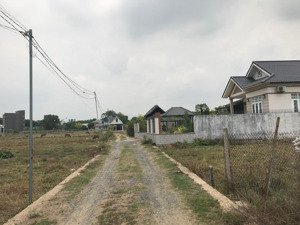 bán đất chính chủ-kdc tt long điền