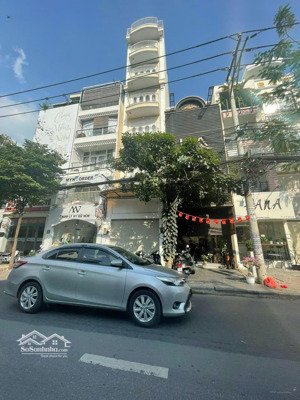 chủ cần bán gấp nhà mt trần huy liệu, q. phú nhuận dt 8m x 16m kết cấu 3 tầng giá 28 tỷ