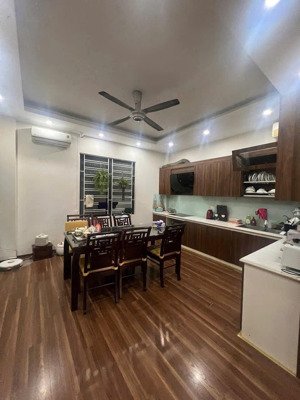 bán nhà phân lô, chỉ vài nhà ra phố minh khai, hai bà trưng, vỉa hè ô tô đỗ cửa dân trí cao, 23 tỷ