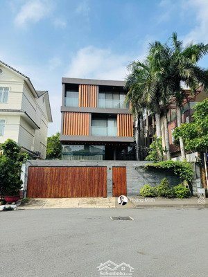 bán nhà 2 mặt tiền ngay nguyễn văn hưởng, phường thảo điền. quận 2 ( 12x30-3 lầu - giá: 58 tỷ )