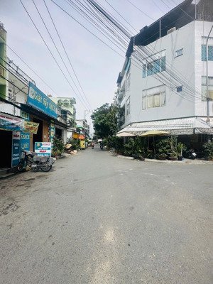 khu vip đường 6m tiện ở kinh doanh - bùi minh trực quận 8 - 42m2 ngang 3m4 2 tầng - 5 tỷ 98