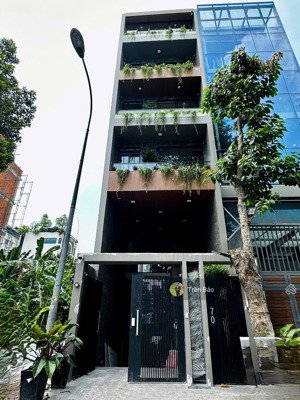 bán tòa nhà cao cấp mặt tiền thích quảng đức - dt 5,5x33m - 8 tầng - hđt: 150tr/th - giá 36 tỷ