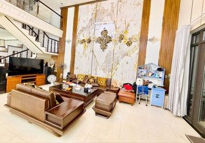 nhà mới đón tết 102m2 đương 8m thông, mặt tiền 5m kinh doanh khủng chỉ 5,7 tỷ thương lượng.