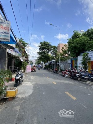 16 tỷ .giảm còn 14,5 tỷ . chdv mới 5 tầng thang máy - mtlê lư q. tân phú . 4x20m