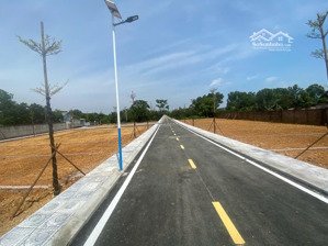 bán lô đất 100m2 tại phú cát mặt tiền 5.8m, đường 7m, giá chỉ 3.5 tỷ