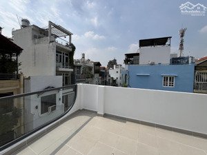 bán nhà mới đẹp 4 tầng 36m2 âu dương lân, (hẻm xe hơi) vị trí ngay cầu chữ y chỉ 6.6 tỷ