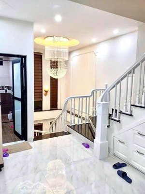 bán nhà mới tinh yên nghĩa phân lô,ôtô tránh, kd đỉnh, thang máy, hai thoáng 38m x6t giá chỉ 7,9 tỷ