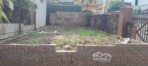 bán mảnh đất vị trí gần chợ thôn xuân canh , xuân canh , đông anh , hn
dt: 68.6m2