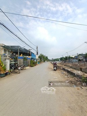 4.05 tỷ- 100m2 đất mặt tiền tx52/ kênh số 2- phường thạnh xuân- quận 12