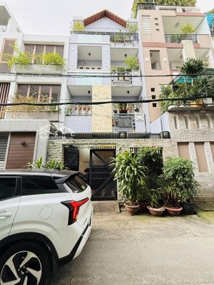 thoại ngọc hầu tân phú, ngang 5,6m dài 17m, 4 tầng, 12.x tỷ ( thương lượng )