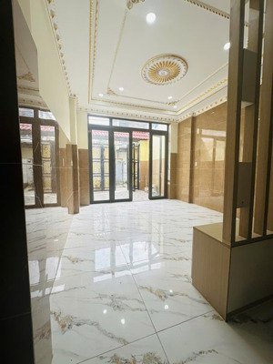 2 tầng đúc 56m2 (4 x 14m) - kiên cố - hxh đỗ cửa - cách an dương 100m - hoàn công đủ, ko lg, qh