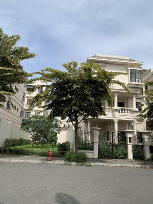 bán biệt thự góc 2 mặt tiền cityland park hills p10 gò vấp. diện tích 10x23m 4 tầng thô giá 53 tỷ