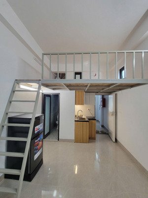 hiếm ccmn 10 tỷ thanh xuân 10 phòng doanh thu 45tr/tháng xây mới full pccc hơn 10ty