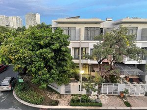 ngộp bank bán gấp nhà thành thái, q. 10 - dt 11x25m, 225m2 - c4 - hđt 80 tr/th - giá 35 tỷ