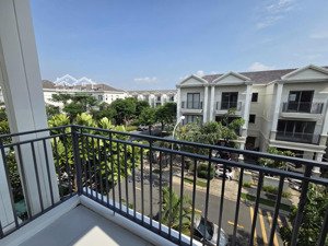 bán biệt thự tại nine south estates, 18 tỷ, 122.5m2, 4pn, 4wc, đủ nội thất