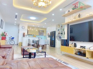 cho thuê gấp căn hộ chung cư 3pn full đồ bên ngoại giao đoàn toà no3t4