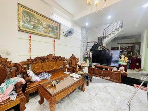 bán nhà ngay vincom siêu hời 1 tỷ395triệu ở đ. nguyễn thị chạy, p. tân đông hiệp,lk kcn sóng thần 2