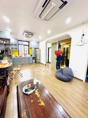 fo- 17 tỷ hơn - phân lô quân đội hoàng quốc việt, vỉa hè, ô tô tránh, thang máy, 50m2, dân xây 6t