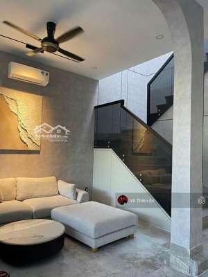 gấp anh chị ơi! bán căn mt đường ngay trần não, an khánh - 10,2 x 14,5m - giá 38 về 33 tỷ.