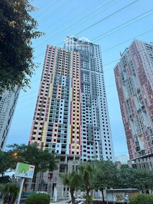 bán nhanh căn góc 3pn siêu thoáng - 2 mặt ánh sáng tự nhiên tại usilk 104, giá mềm