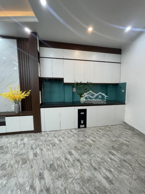 ngôi nhà thiết kế hiện đại full nội thất - phố bồ đề long biên