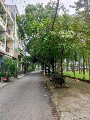 bán nhà view công viên nguyễn oanh,p17,gò vấp 4x16m 2 lầu giá 8.2 tỷ