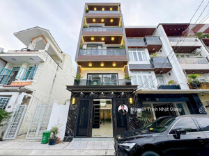 bán nhà phố khu trung tâm hành chính vip của nhà bè