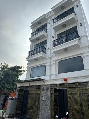 bán nhà 5 tầng đường số 40, 7.9 tỷ thương lượng, khu quy hoạch đồng bộ đường nhựa 7m