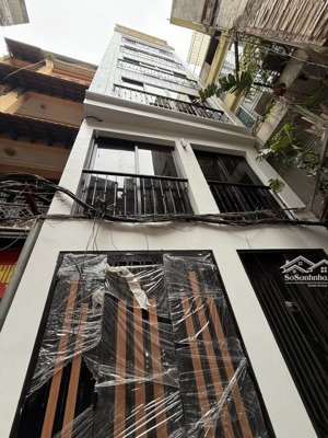 bán căn nhà duy nhất tại phố cát linh, 37m 14,6tỷ. không còn căn thứ 2.