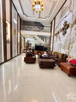 nhà đẹp đón tết, 3 tầng, gần đỗ xuân hợp, hxh thông tứ phía, 68m2 4x17m phước long b, chỉ 6.4 tỷ