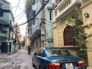 bán nhà phân lô ô tô vào nhà nguyễn phong sắc, dân xây kiên cố, kinh doanh cực tốt