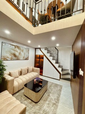 nhà đẹp bán, phố tây sơn, đống đa, 15m ra phố, 26m2, 6 tầng, 03 ngủ, giá cực chất 6,85 tỷ