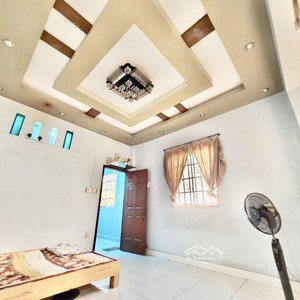 nhà 3 tầng hxh sát mặt tiền sơn kỳ ngay đh công thương, dt 4x17.1m. chỉ 7.5 tỷ