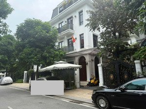 biệt thự vinhomes green bay - mễ trì- đỗ đức dục 115 tỷ, 150m2, 4 tầng, mt 7,5m - khu đại gia