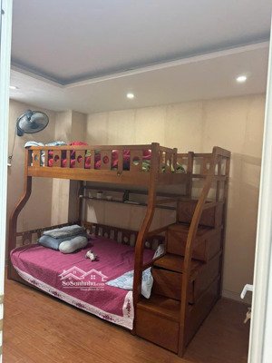 cho thuê căn hộ 2pn 63m² full nội thất gỗ, tầng 7 thoáng sáng trung tâm ba đình