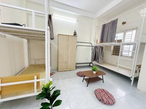 bán nhanh nhà gần học viện tài chính 56m2, 3t, 3 thoáng, ô tô 7 chỗ cửa, ngõ thông, giá tốt.