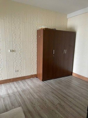 chính chủ căn chung cư quang minh cần bán