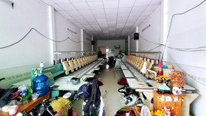 mt kinh doanh ngay tân kỳ tân quý - dt 111m - 5m x 23m - chỉ 9.x tỷ- 2 tầng - dòng tiền 15 triệu/th