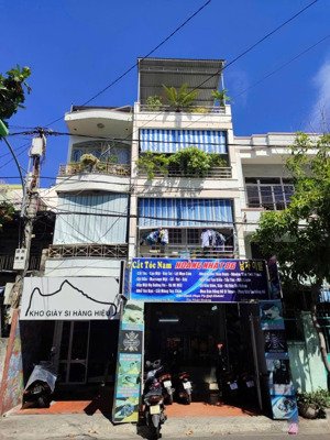 bán nhà mặt tiền đường trần nguyên hãn trung tâm nha trang giá tốt chỉ 6,7 tỷ