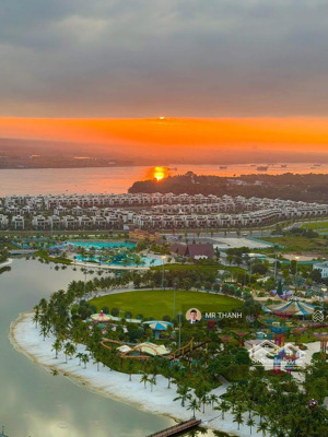 bán căn hộ 3pn vòng cung độc bản view công viên pháo hoa, dt 100m2 hướng đn, sổ hồng giá 8,4 tỷ