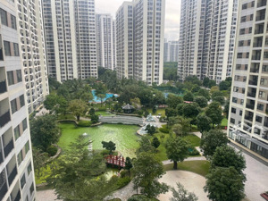 bán căn 2pn2wc, the origami, dt63m2, giá bán 3.2 tỷ, view thoáng mát, không chắn, nhà mới vô ở ngay