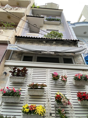 56.2m2 - 5 tầng đúc - hẻm xe hơi ngủ nhà nguyễn văn đậu p6 bình thạnh chính chủ bán gấp 10.79 tỷ tl