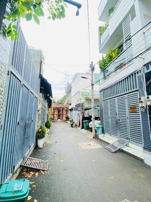 hàng đẹp giá tốt bán nhanh đất hxh đường 22, 56.1m2 giá 4.9 tỷ, sẵn sổ