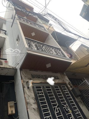 bán nhà riêng chính chủ tại ngô quyền, p6, q10, giá 4,97 tỷ, 19m2 đẹp