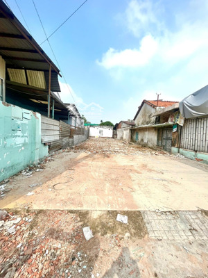 bán đất ngay tại đường phan văn hớn - bà điểm, hóc môn - dt 202,4m2, giá 15 tỷ 2