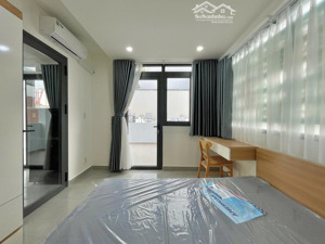 căn hộ 1pn ban công lớn đón hoàng hôn cực chill toạ lạc trung tâm bình thạnh, gần cầu sài gòn